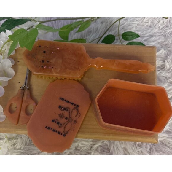 Vintage Ladies Celluloid-Bakelite Vanity  Set With Brush Scissors & Trinket Box - Picture 8 of 16